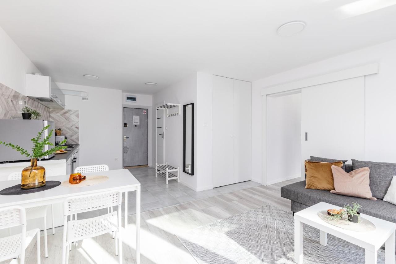 Superapart Jana Pawla II 18 Warszawa Exteriör bild